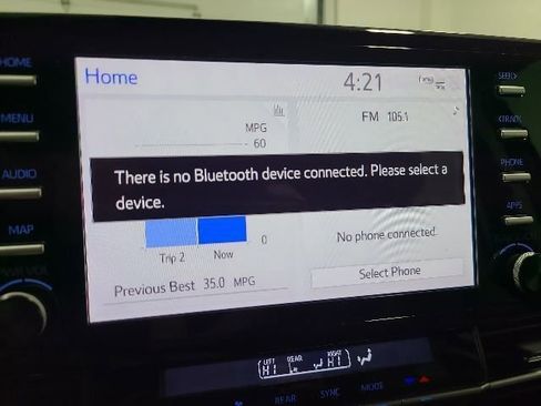 Certified 2021 Toyota Sienna XLE FWD image 33