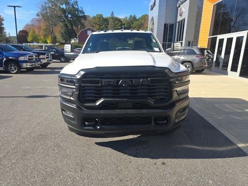 Used 2025 RAM 3500 Tradesman image 2