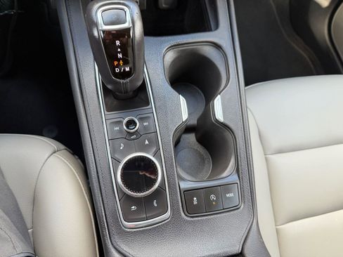 Used 2019 Cadillac XT4 Luxury w/ Cold Weather Package image 34