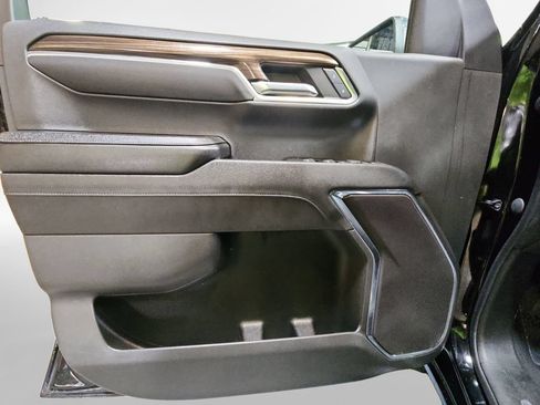 Certified 2023 Chevrolet Silverado 1500 LT AWD/4WD image 16