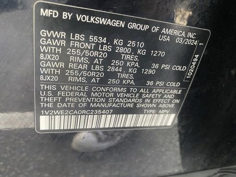 Used 2024 Volkswagen Atlas Cross Sport SE image 7