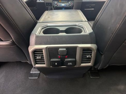 Used 2022 Ford F350 Platinum AWD/4WD image 18