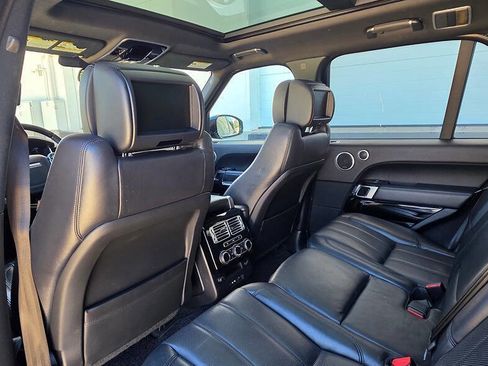 Used 2013 Land Rover Range Rover HSE AWD/4WD image 18