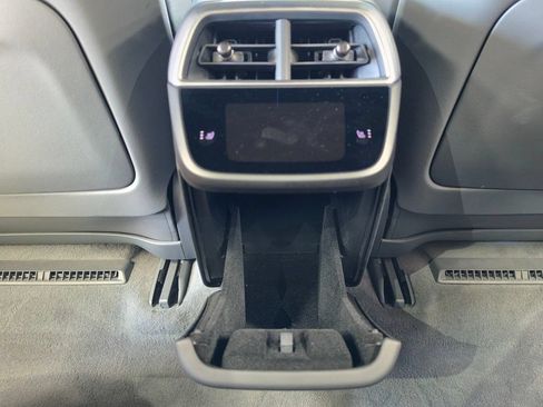 Used 2024 Lucid Air Touring AWD/4WD image 17
