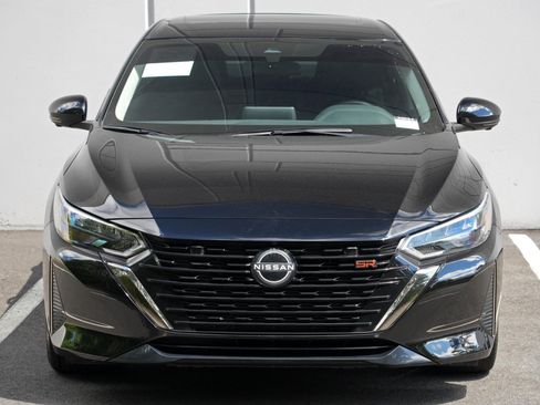 Used 2024 Nissan Sentra SR w/ SR Premium Package FWD image 42