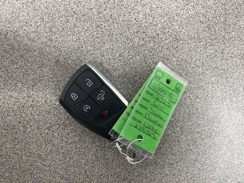 Used 2023 GMC Sierra 1500 Elevation w/ Preferred Package image 25