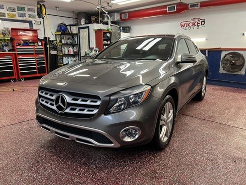 Used 2018 Mercedes-Benz GLA 250 GLA250 4MATIC image 1