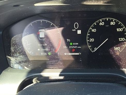 Used 2024 Honda HR-V EX-L image 2