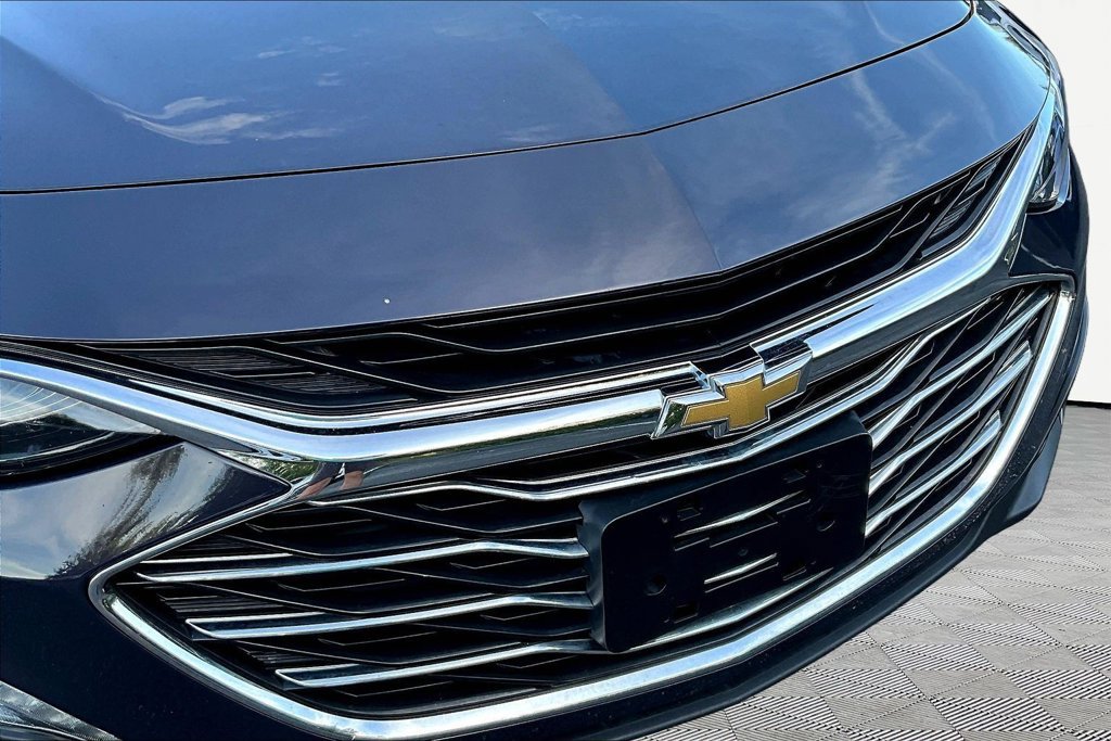 Used 2025 Chevrolet Malibu LT FWD image 33
