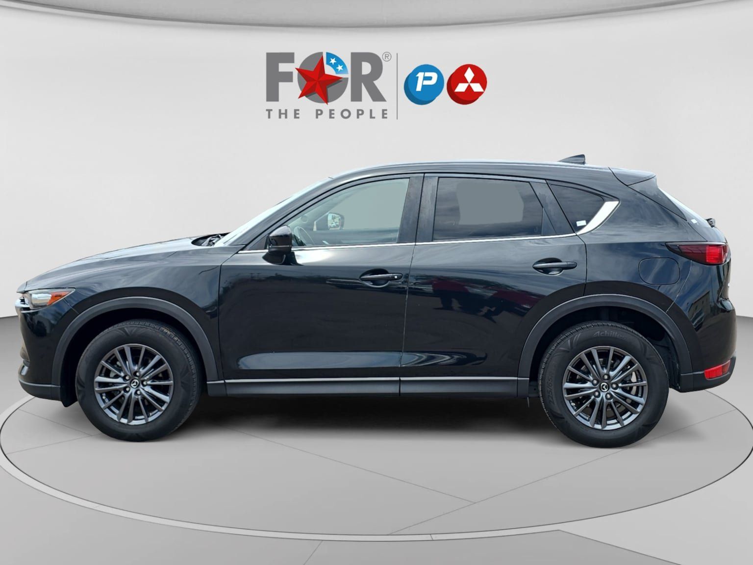 Used 2019 MAZDA CX-5 Touring FWD image 2
