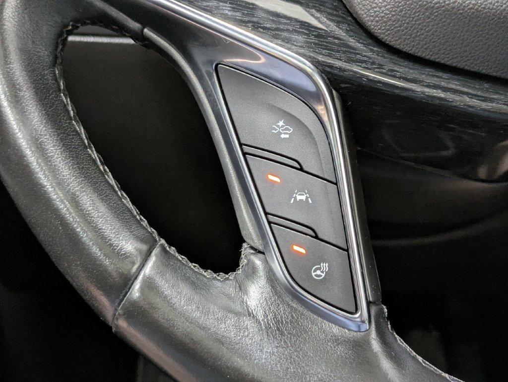Used 2020 Cadillac XT5 Premium Luxury FWD image 27