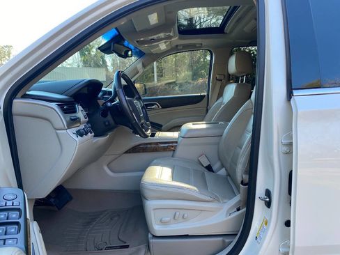 Used 2015 GMC Yukon XL Denali w/ Touring Package image 16