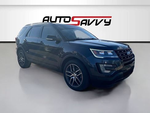 Used 2017 Ford Explorer Sport w/ Equipment Group 401A AWD/4WD image 1