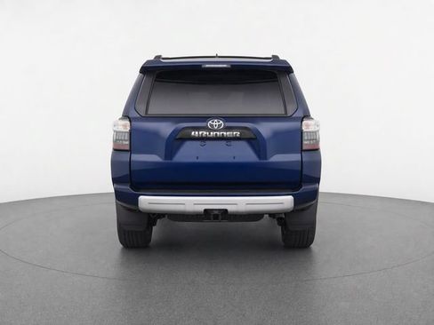 Used 2023 Toyota 4Runner TRD Off-Road Premium w/ Moonroof Package AWD/4WD image 3