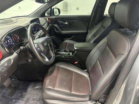 Used 2023 Chevrolet Blazer RS w/ Enhanced Convenience Package AWD/4WD image 17