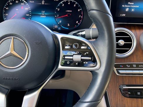 Certified 2022 Mercedes-Benz GLC 300 4MATIC w/ Premium Package Lite image 25