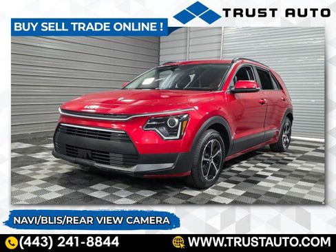 Used 2024 Kia Niro EX image 1