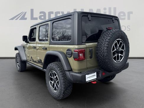 New 2025 Jeep Wrangler Unlimited Rubicon w/ Steel Bumper Group image 6