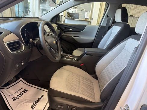 Used 2024 Chevrolet Equinox LS w/ LS Convenience Package AWD/4WD image 10