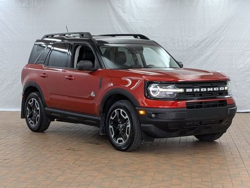 Certified 2024 Ford Bronco Sport Outer Banks AWD/4WD image 1