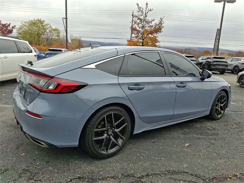 Used 2023 Honda Civic Sport Touring image 6