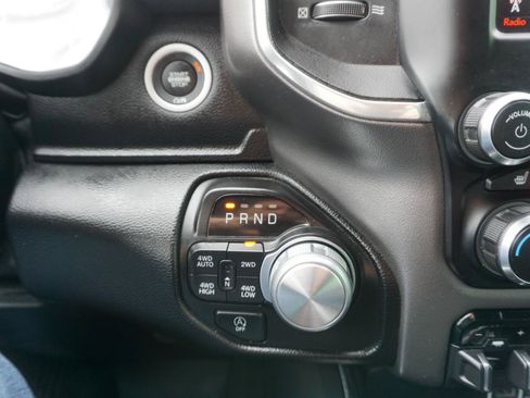 Used 2020 RAM 1500 Laramie w/ Sport Appearance Package AWD/4WD image 14
