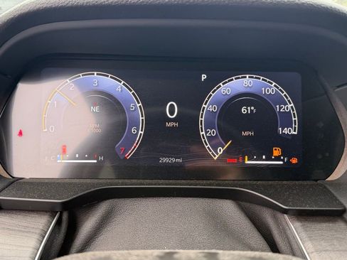 Used 2023 Jeep Grand Cherokee L Limited image 14