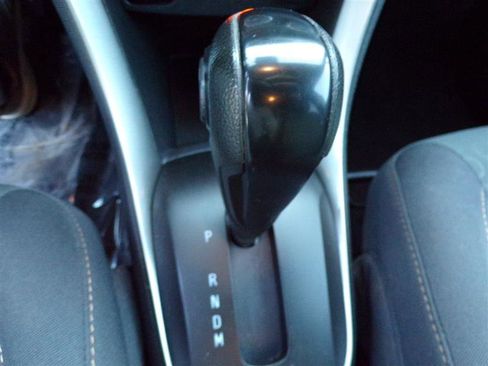 Used 2020 Chevrolet Trax LS w/ Fleet Convenience Package image 33