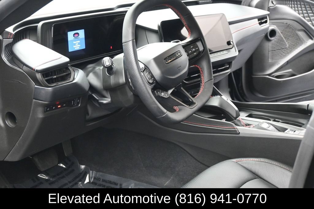 Used 2026 Dodge Charger R/T w/ Driver Convenience Group AWD/4WD image 7