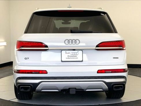 New 2025 Audi Q7 3.0T Premium Plus AWD/4WD image 14