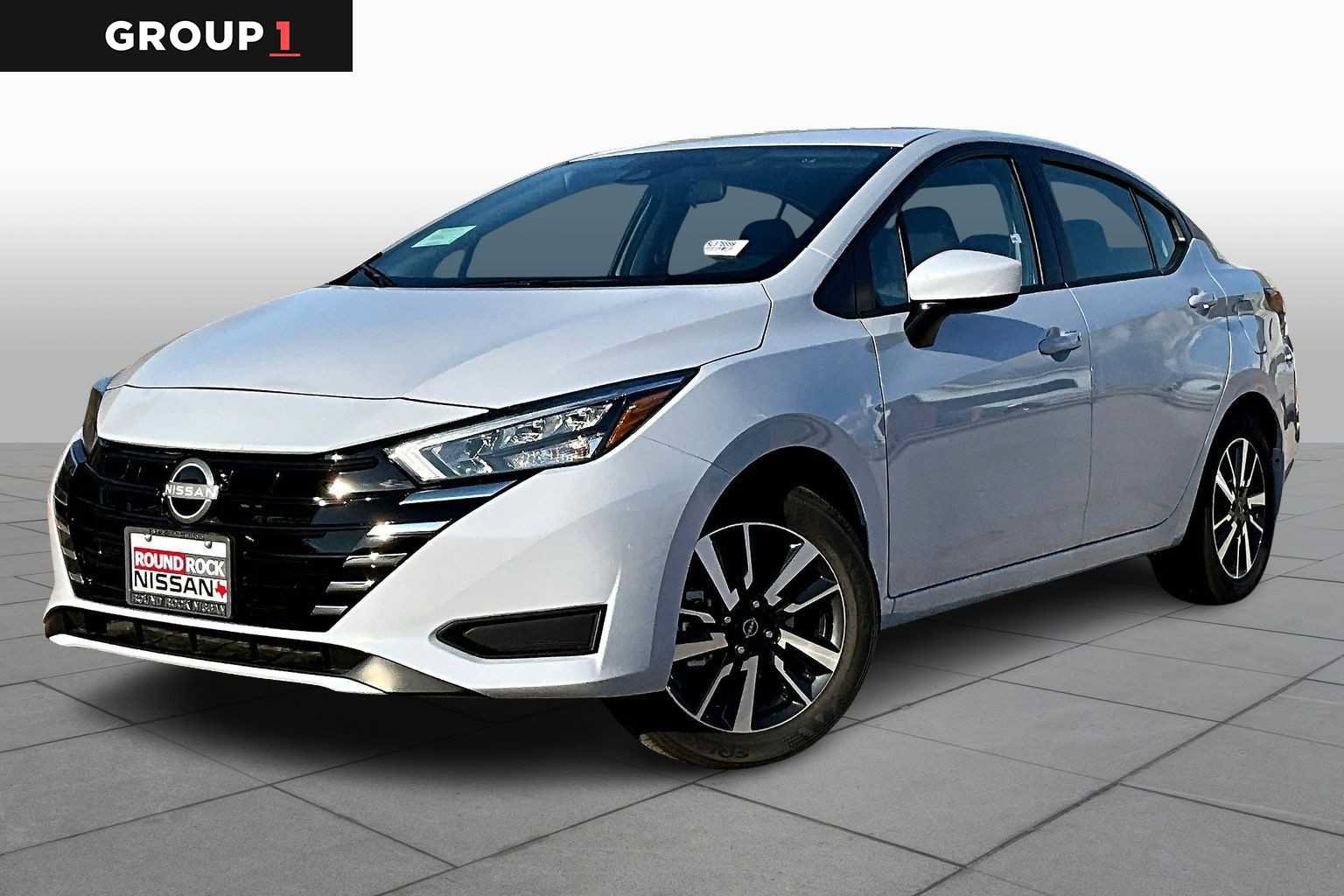 Used 2025 Nissan Versa SV w/ Trunk Package FWD image 1