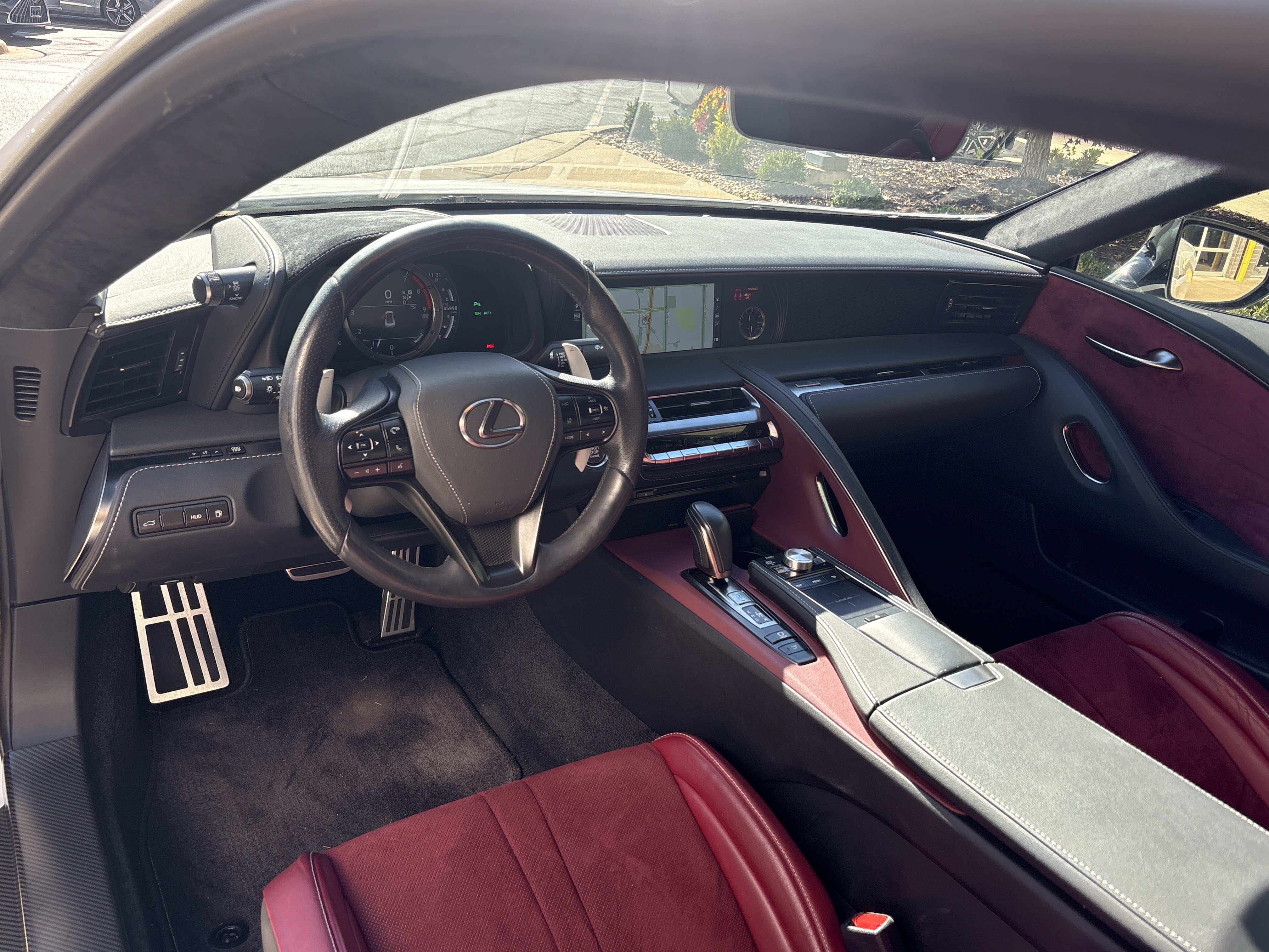 Used 2018 Lexus LC 500 Coupe w/ Performance Package RWD image 28