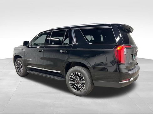Certified 2025 GMC Yukon Elevation w/ Technology Package AWD/4WD image 7