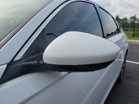 Used 2023 Honda Accord EX image 7
