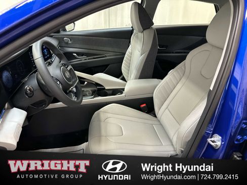New 2026 Hyundai Elantra Limited FWD image 12