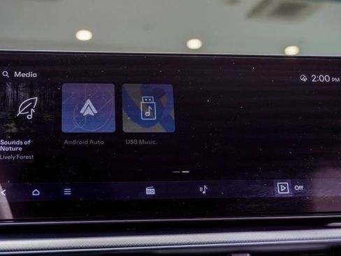 Used 2025 Hyundai Santa Fe SEL FWD image 30