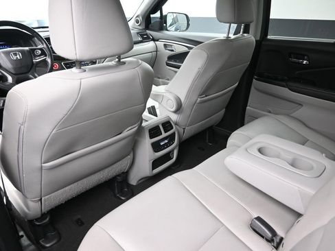Used 2021 Honda Pilot EX-L image 14