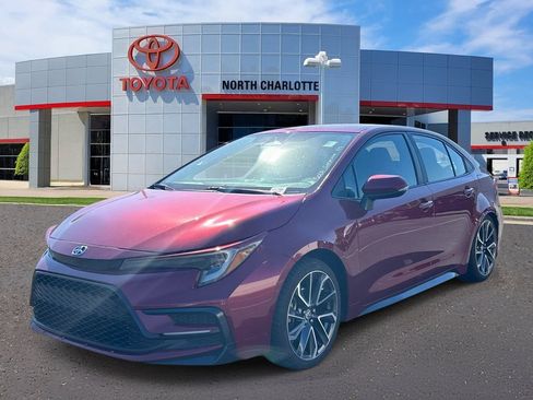 Used 2023 Toyota Corolla SE FWD image 5