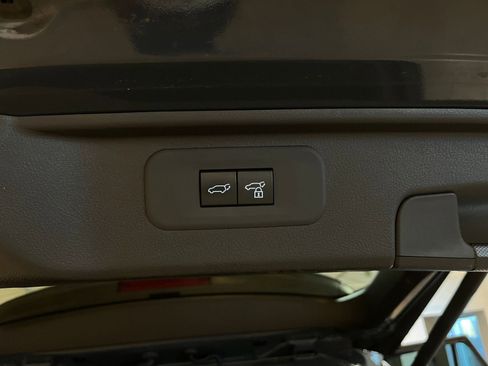 Used 2025 Toyota Grand Highlander FWD image 23