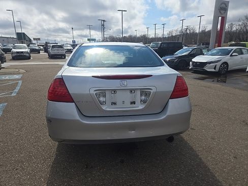 Used 2007 Honda Accord EX image 6