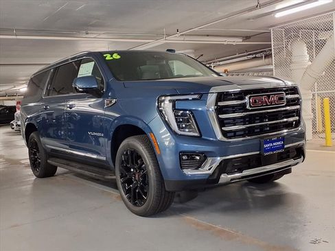 New 2026 GMC Yukon XL Elevation image 3