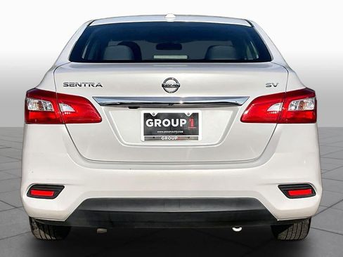 Used 2018 Nissan Sentra SV w/ Premium Package (P01) FWD image 5