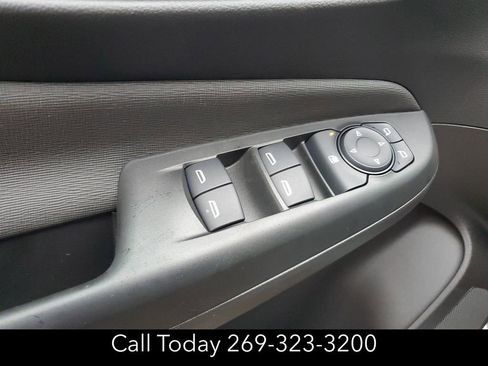 New 2025 Buick Envista Preferred w/ Advanced Safety Package image 22