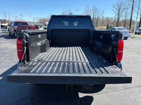 Used 2026 Toyota Tacoma TRD Off-Road image 29