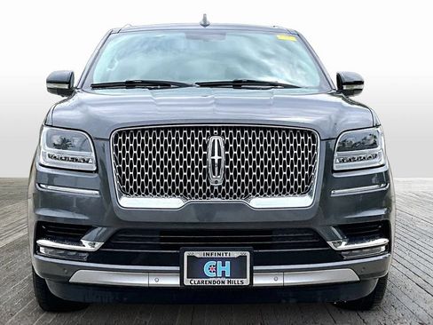 Used 2018 Lincoln Navigator Reserve AWD/4WD image 2
