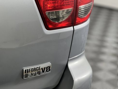 Used 2014 Toyota Sequoia SR5 w/ Premium Package AWD/4WD image 12