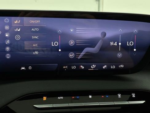 New 2026 Buick Enclave Sport Touring w/ Power Package FWD image 32