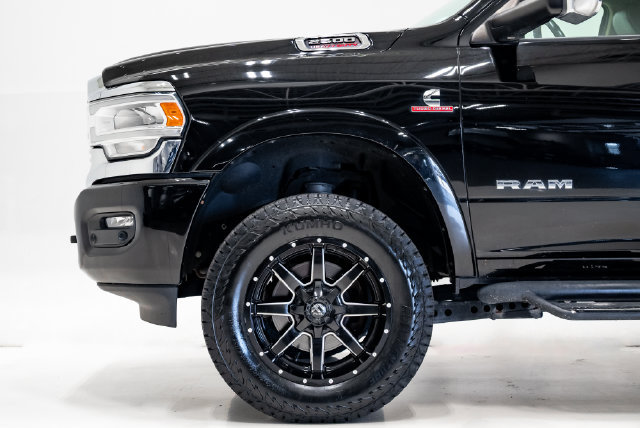 Used 2020 RAM 2500 Laramie w/ Body Color Bumper Group AWD/4WD image 31