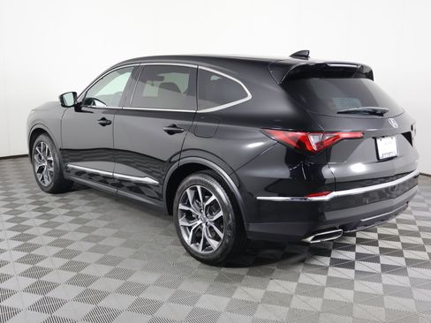 Certified 2023 Acura MDX SH-AWD w/ Technology Package image 8