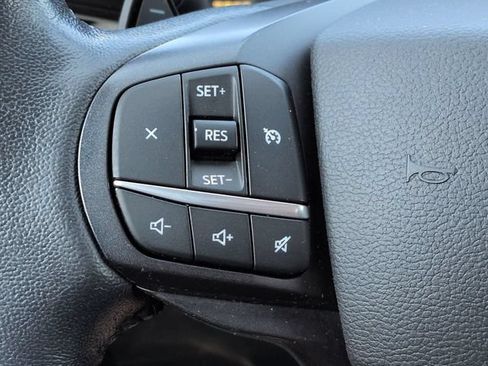 Used 2020 Ford Explorer XLT RWD image 23